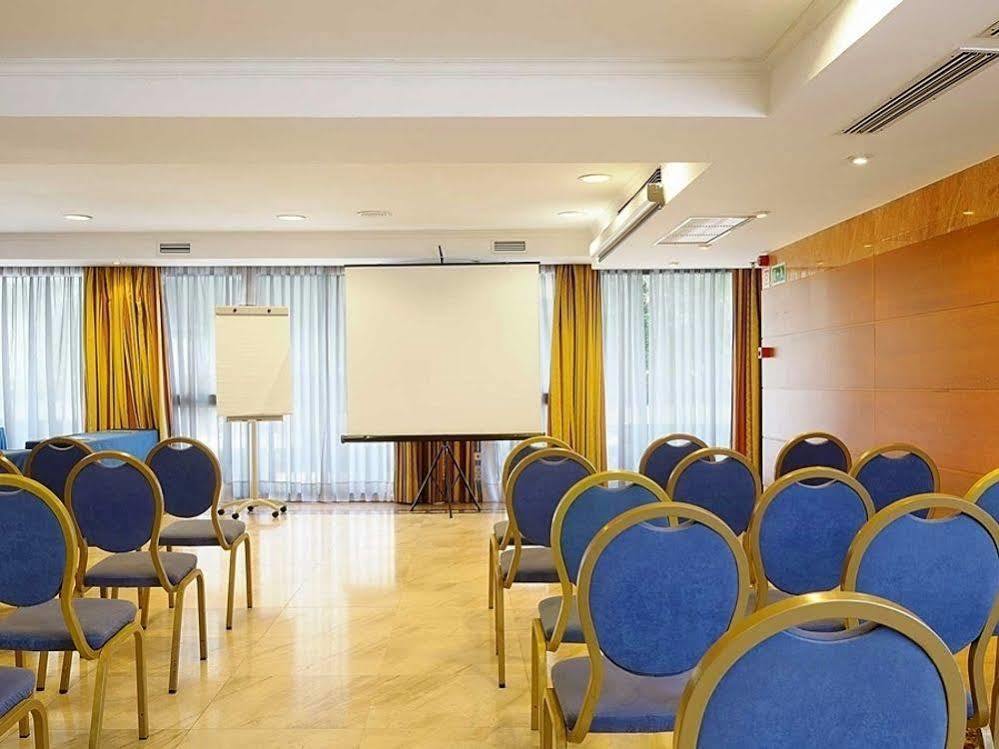 Exe Cristal Palace Hotel Barcelone